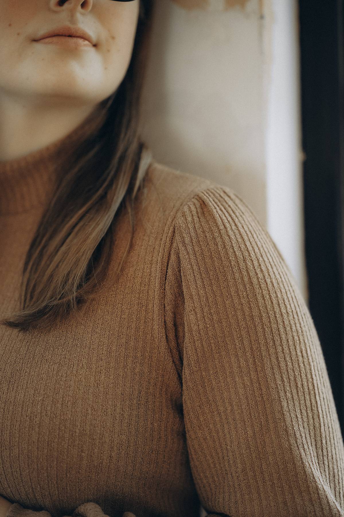 The Aurora| Puff Sleeve Ribbed Maternity Nursing Dress